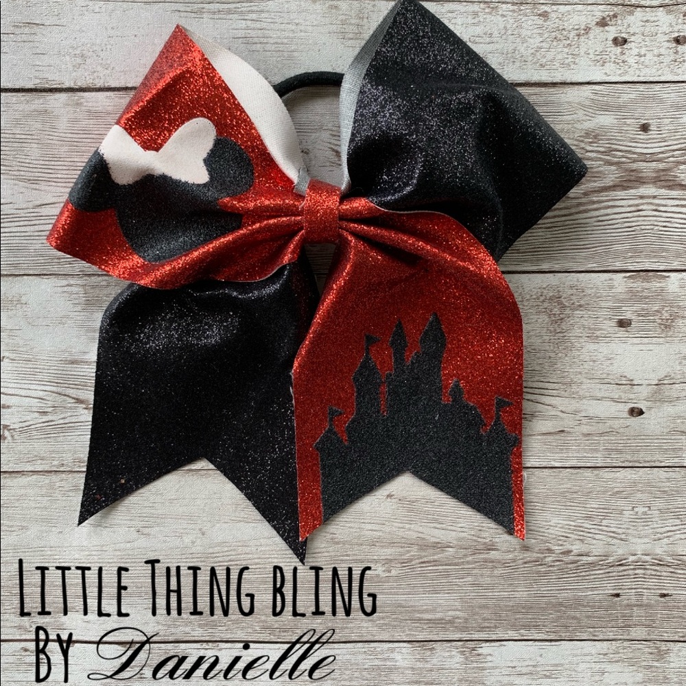 Minnie Bow